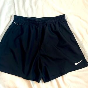 Nike dry fit shorts, size Large